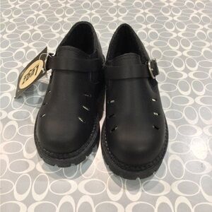 Vintage y2k kids “Engineer low (a)” Lugz sandals